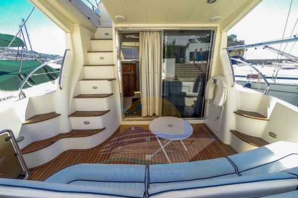 4 Hour MID SUMMER 2026 Luxury Motor Yacht Charlie Ruggle Cruise JUNE 2026