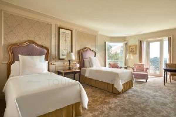 Top 5 Days At Four Seasons First Residence Hotel With The Best Tours Package In Egypt