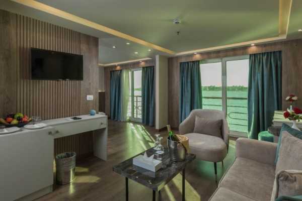 5 Days Nile cruise from Luxor to Aswan on MS Royal Signature