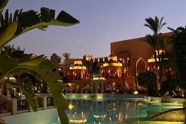 Overnight snorkeling Trip at sataya dolphin reef from Marsa Alam