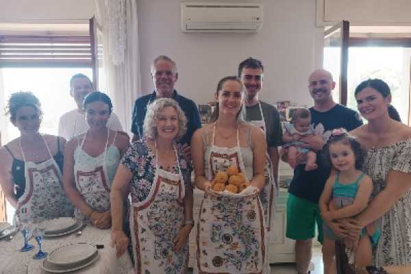 Cooking class siciliana con vista sul Teatro Greco di Siracusa