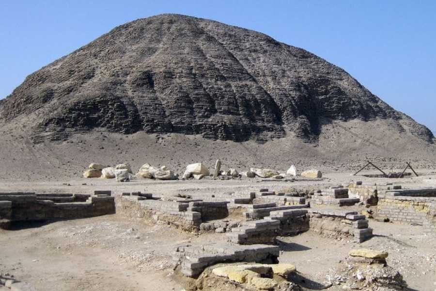 Bastet Travel Egypt 2 Day trip Fayoum oasis and Wadi el Hitan from Hurghada