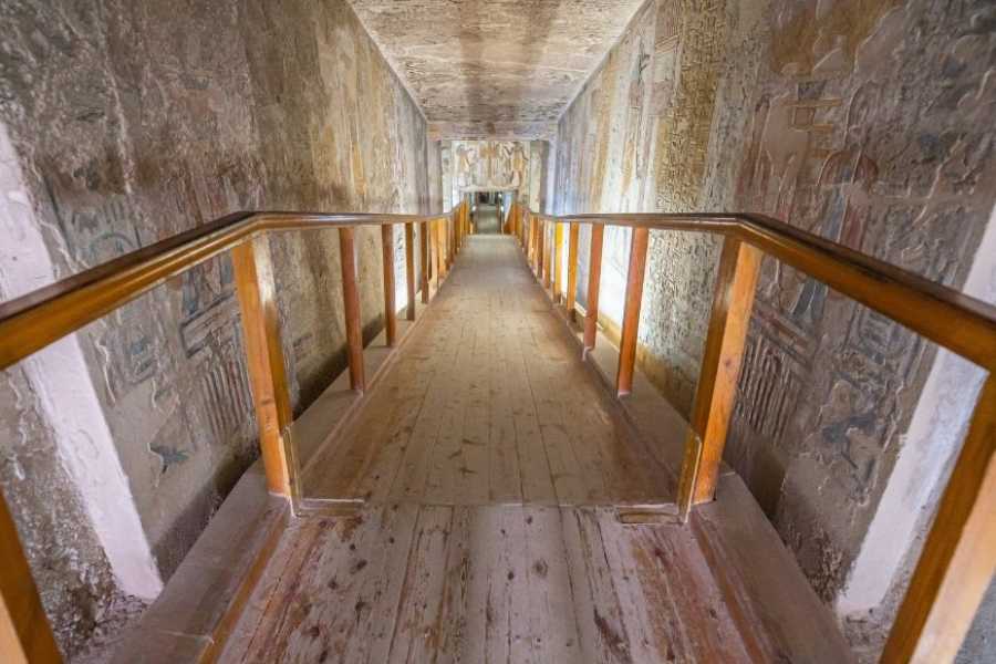 Egypt Tour packages 4 Days Itinerary Luxor and Aswan from Luxor