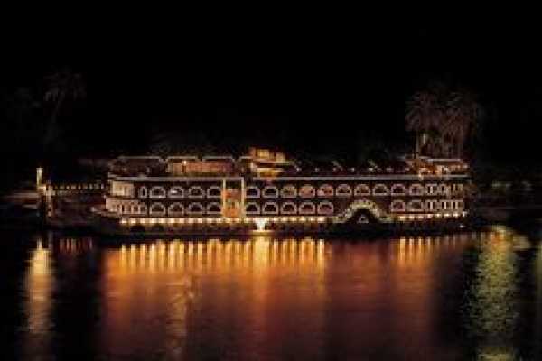 12 Day Luxury Trip To Egypt: Pyramids, Nile Cruise & Red Sea