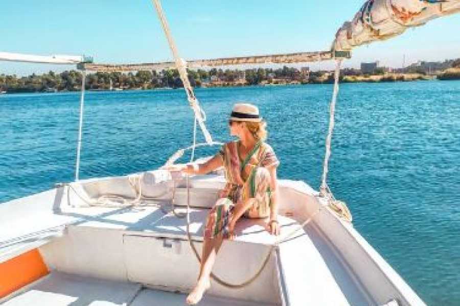 Bastet Travel Egypt M/S Royal Lotus