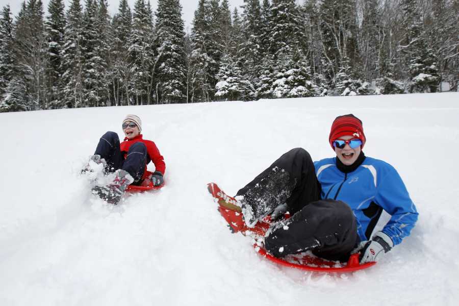 Explorative AS Snowshoe hike in Skjækerfjella