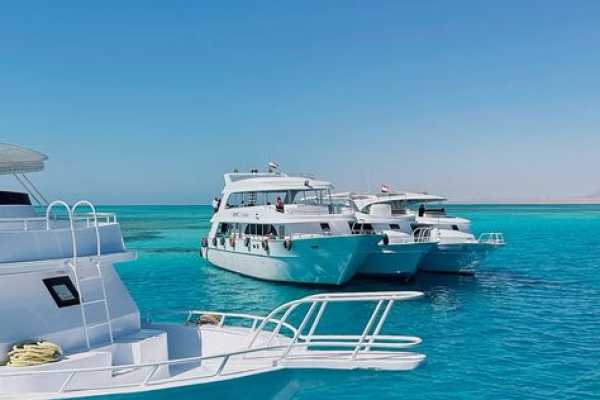 12-Day Cairo, Nile Cruise and Hurghada Stay (w/ Diving Option)