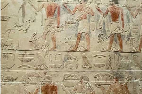 Tour to Giza Pyramids and Saqqara from Cairo