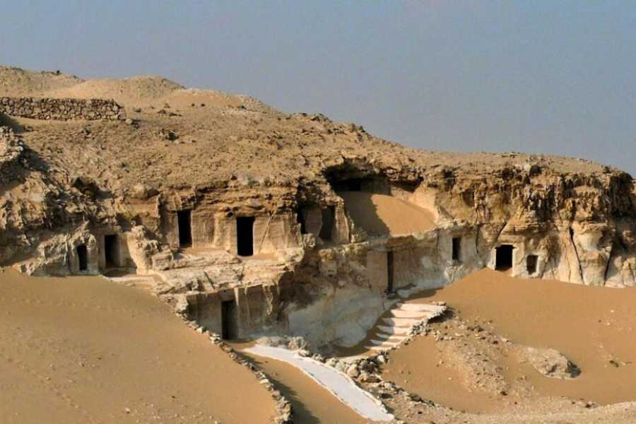 Egypt Tour packages 2 Day trip to Wadi El Hitan and Fayoum Pyramids from Cairo