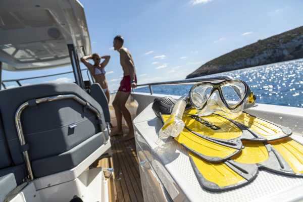 Athos & islands Cruise with captain, Nimbus T11 Yacht