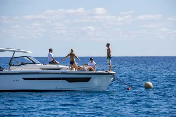 Athos & islands Cruise with captain, Nimbus T11 Yacht