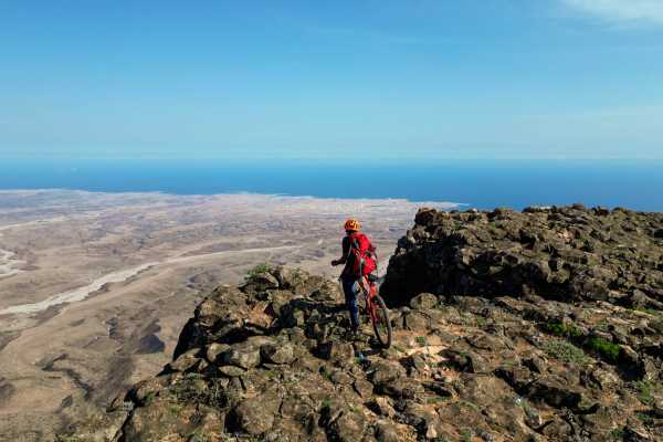 Salalah : Trails & Tides