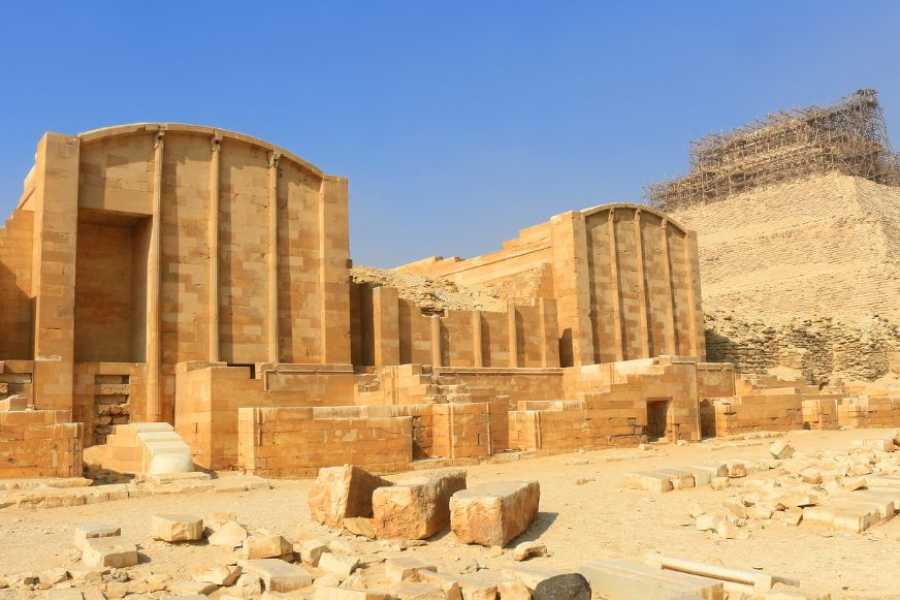 Egypt Tour packages Day Tour to Memphis, Sakkara and Dahshur Pyramids From Alexandria Port