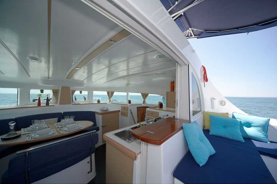 SailandPlay SLU 2 Hour SUMMER 2025 Luxury Sailing Catamaran Sunset Cava Cruise