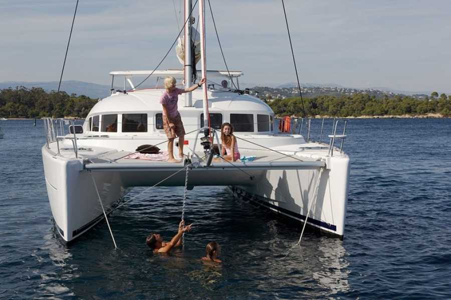 SailandPlay SLU 2 Hour SUMMER 2025 Luxury Sailing Catamaran Sunset Cava Cruise
