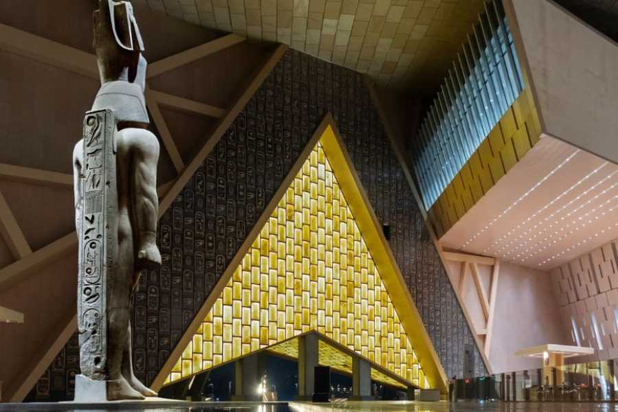Egypt Tour packages 4 Days Trip Giza and the white desert from Cairo