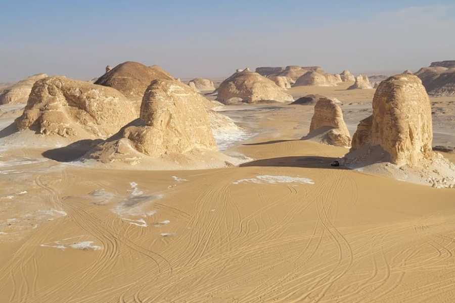 Egypt Tour packages 4 Days Trip Giza and the white desert from Cairo