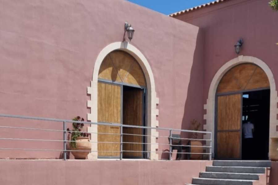 Destination Platanias Vin och Ost Provsmakning!
