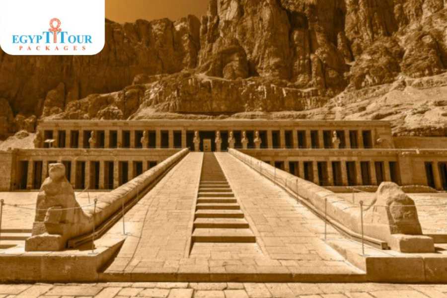 Egypt Tour packages Overnight Tour to Cairo and Luxor from Port said Port