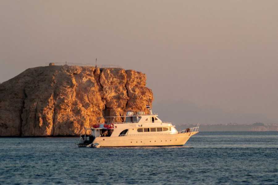 Egypt Tour packages 10 Days Egypt Itinerrary Cairo and Sharm el sheikh