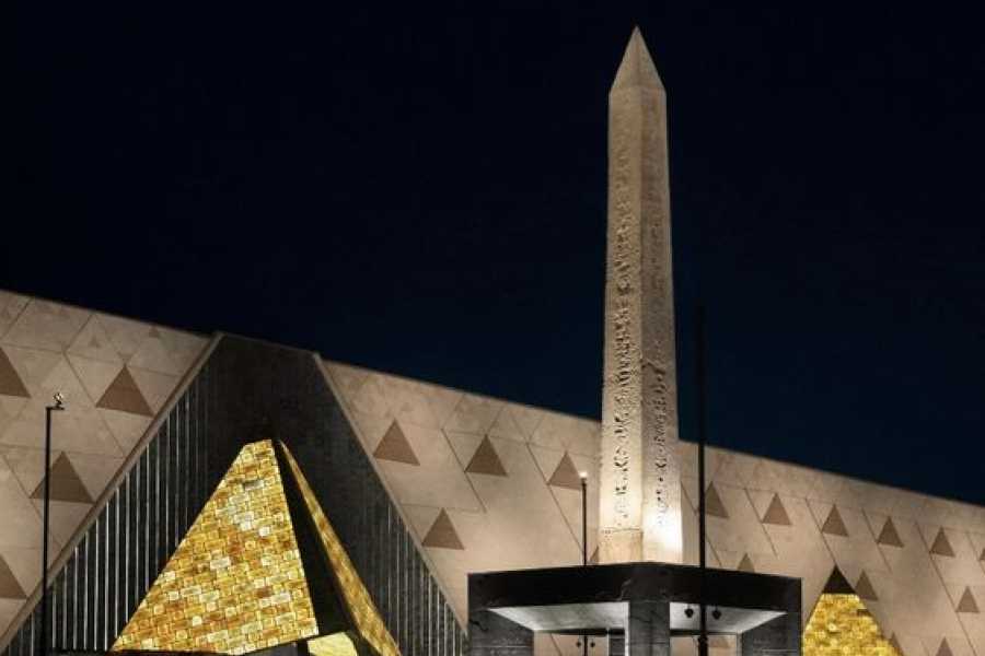 Excursies Egypte Reis naar de piramides van Gizeh en het Grand Egyptian Museum vanuit Port Said