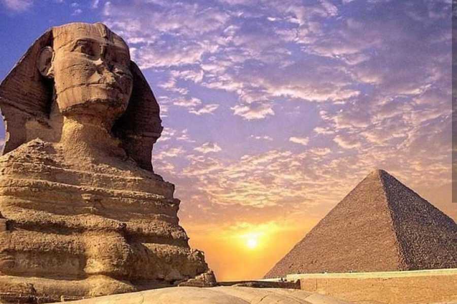 Excursies Egypte Reis naar de piramides van Gizeh en het Grand Egyptian Museum vanuit Port Said