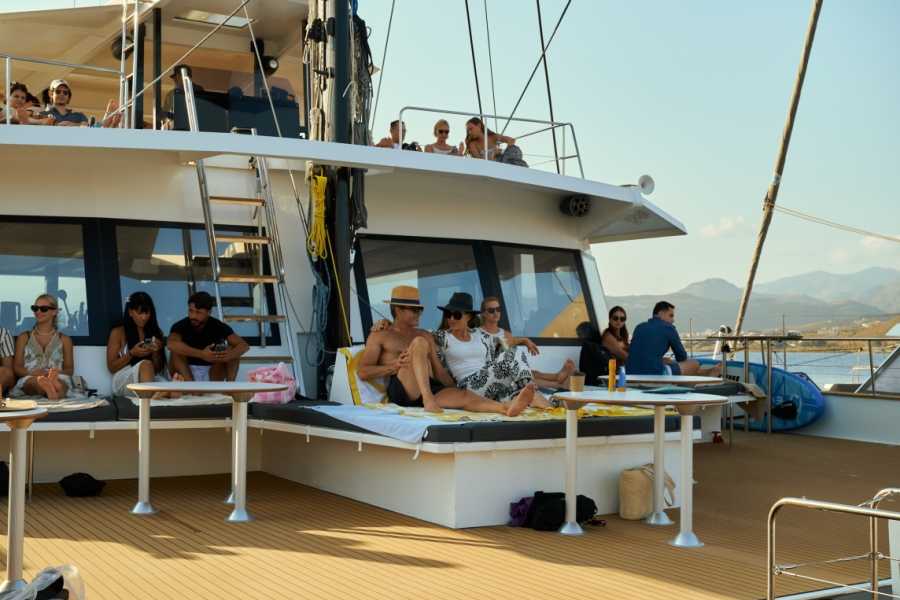 Destination Platanias Katamaraaniristeily - koko p&auml;iv&auml;