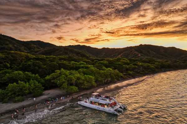 Trimaran Cruise