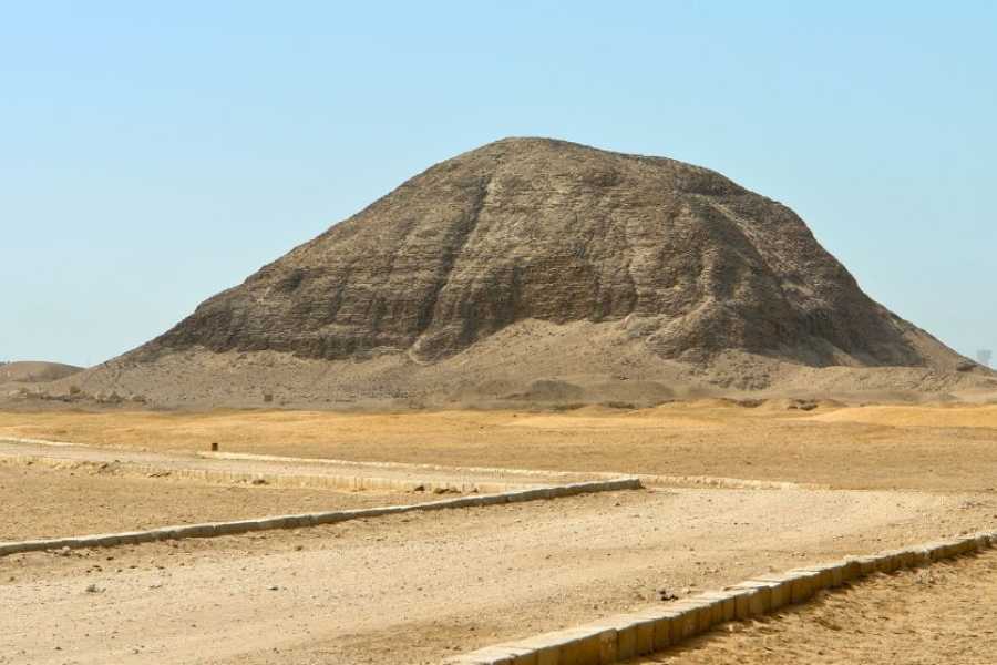 Egypt Tour packages Full day Tour to the Pyramids Maidum Hawara and El Lahun