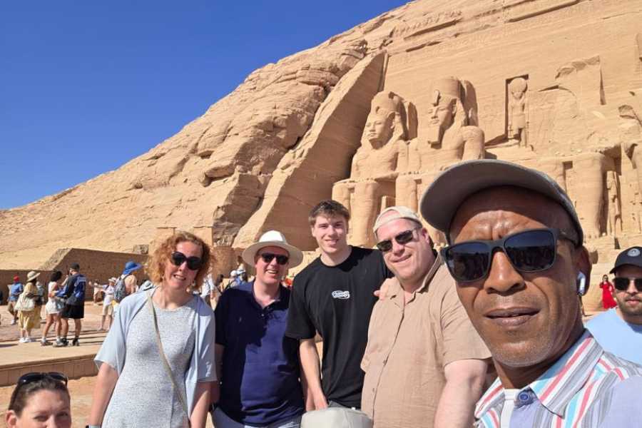 Egypt Tour packages 11 Days Egypt New Year Tour Package Cairo Nile Cruise and white desert
