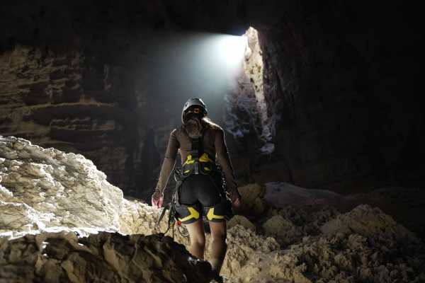 The Great Descent &ndash; Majlis Al Jinn