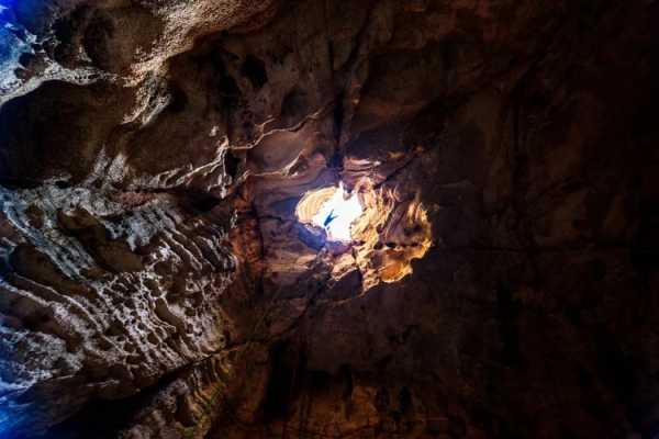 The Great Descent &ndash; Majlis Al Jinn