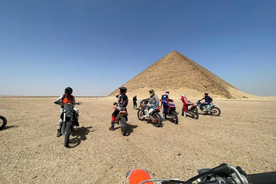 Deluxe Travel Dirt Bikes & ATV Safari in Saqqara Desert