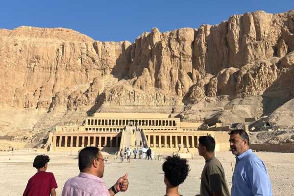 Private Luxor West Bank Tour &ndash; Valley of the Kings, Hatshepsut Temple & Colossi of Memnon