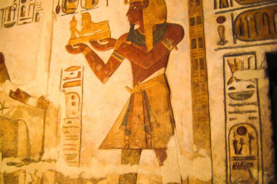 Egypt Tour packages 10 Day Christmas  Egypt Itinerary with Nile cruise with white desert