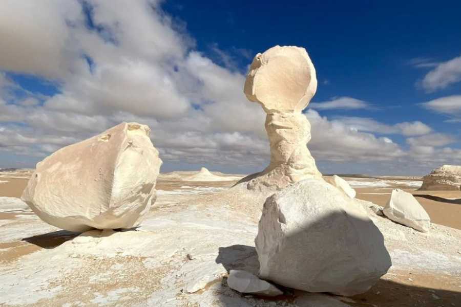 Egypt Tour packages 10 Day Christmas  Egypt Itinerary with Nile cruise with white desert