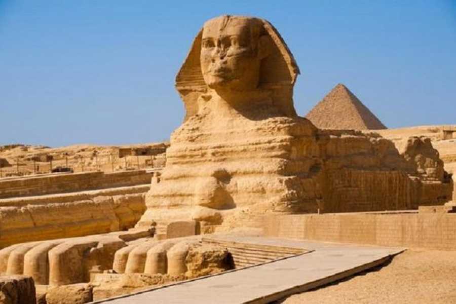 Marsa alam tours Day tour to Pyramids and The Grand Egyptian Museum from Makadi