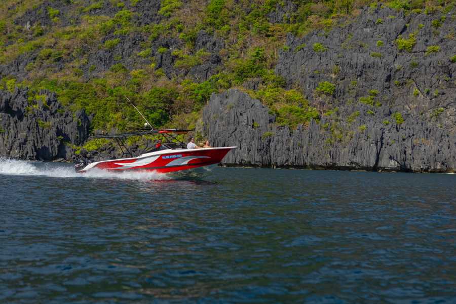 El Nido Yachting Club Private Seaduction Speedboat Adventure Tour