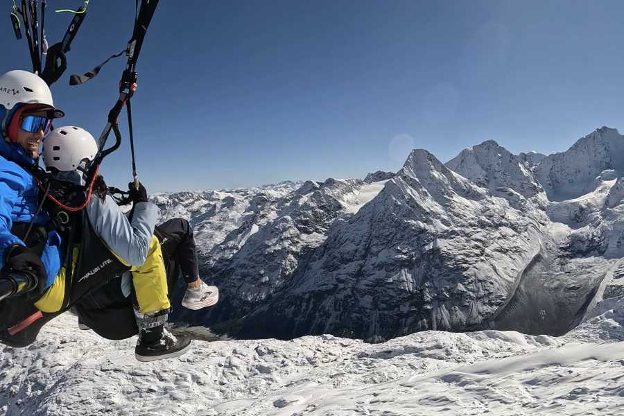 St. Moritz Paragliding GmbH Winter Glide Gleitschirmflug