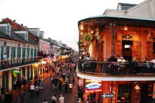 NASHVILLE, MEMPHIS & LOUISIANA (LAFAYETTE/NEW ORLEANS) COUNTRY CAJUN TOUR FROM NS & NB
