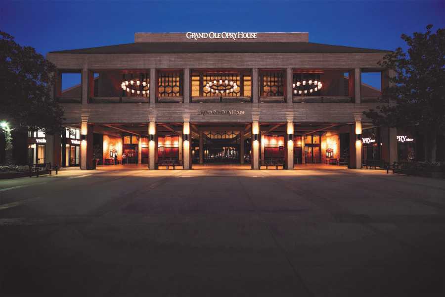 Dream Vacation Tours NASHVILLE, MEMPHIS & LOUISIANA (LAFAYETTE/NEW ORLEANS) COUNTRY CAJUN TOUR FROM NS & NB