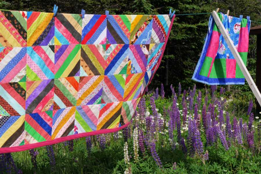 Dream Vacation Tours STITCHED IN TIME: A NEWFOUNDLAND QUILTING JOURNEY DREAM TOUR