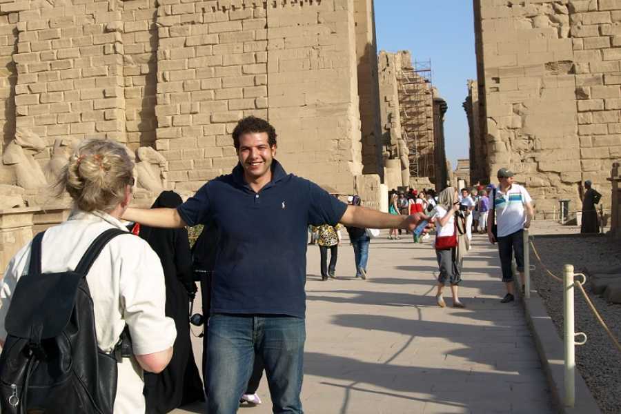 Deluxe Travel Excurs&atilde;o privada de dia inteiro a Luxor leste e oeste da Cisjord&acirc;nia