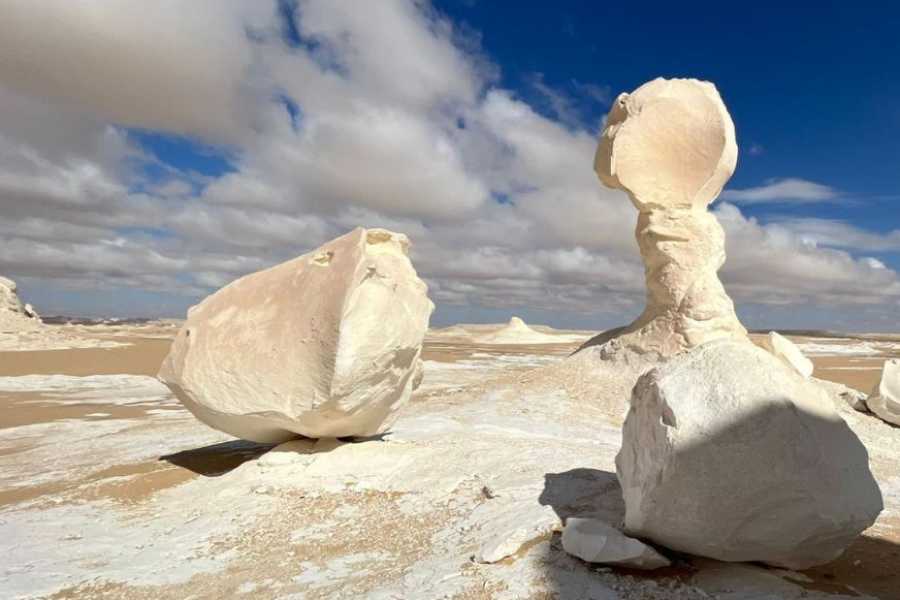 Egypt Tour packages 14 Days Egypt itinerary Nile cruise and the desert with Red Sea