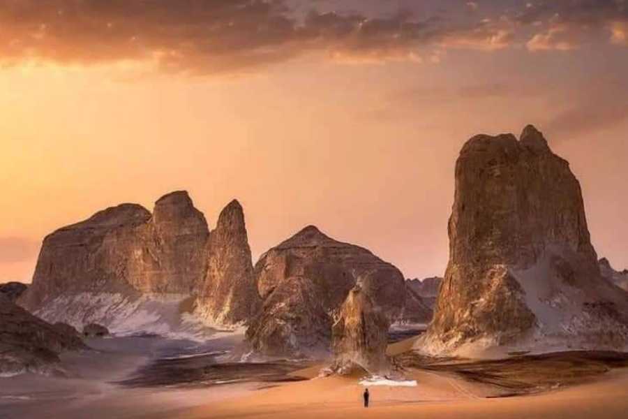 Egypt Tour packages 2-Day tour to the White Desert and Bahariya Oasis from El Gouna