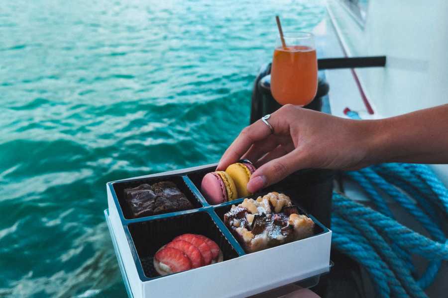 BLS Schifffahrt AG Apr&egrave;s‑midi gourmand sur le lac de Thoune