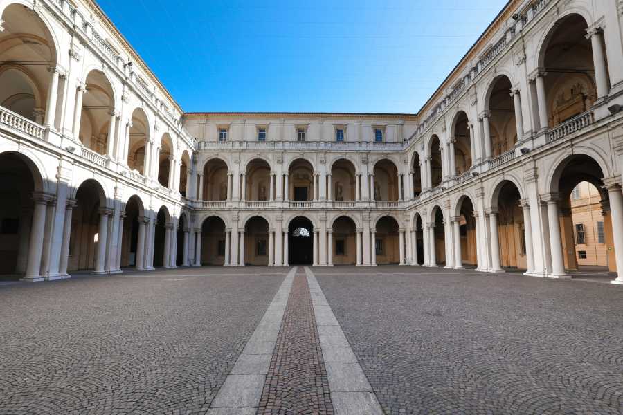 Modenatur Guided tour to Modena Ducal Palace and San Domenico Church - A journeys among Villas and Castles