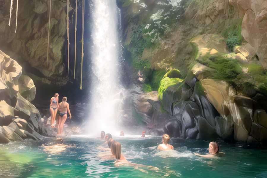 Tour Guanacaste La Orop&eacute;ndola and Simbiosis Spa Combo