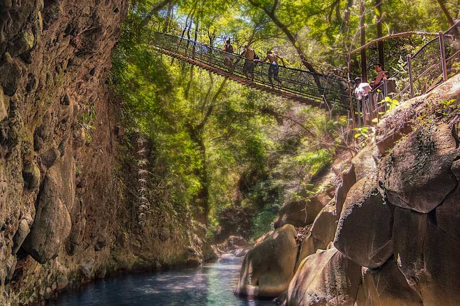 Tour Guanacaste La Orop&eacute;ndola and Simbiosis Spa Combo