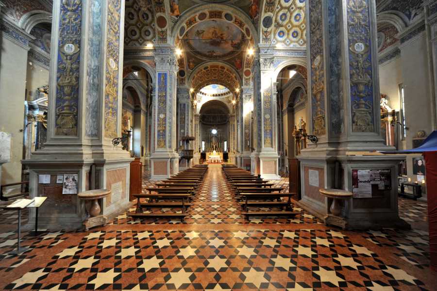 Modenatur Palazzo dei Pio in Carpi and San Nicol&ograve; Church- A Journey among villas and castles